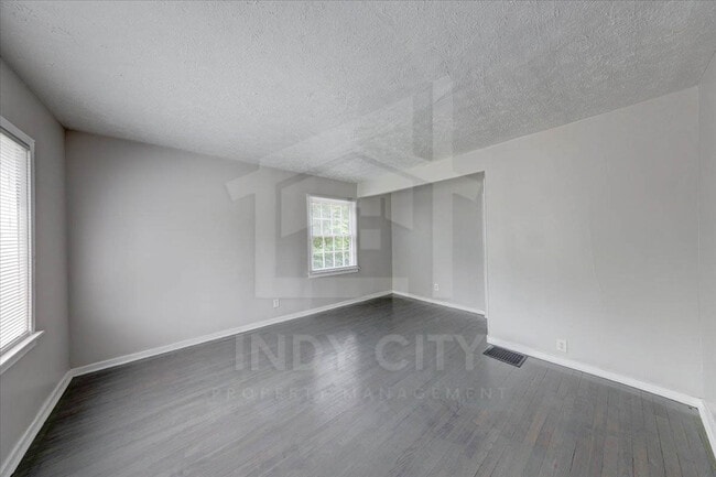 Building Photo - 6132 Raleigh Dr