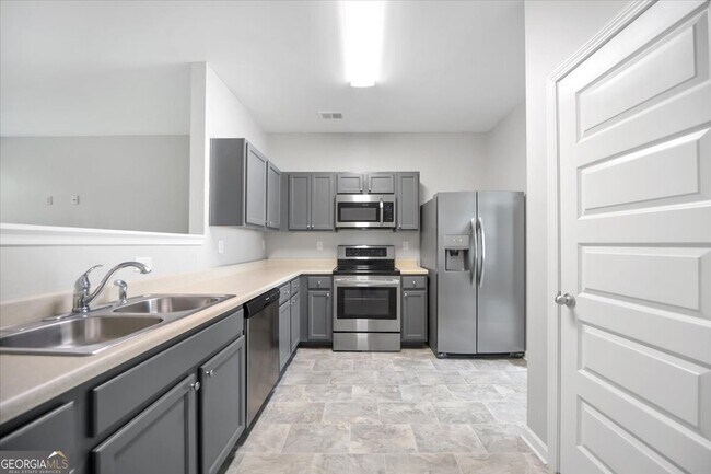 Building Photo - 2626 Parrish Ct
