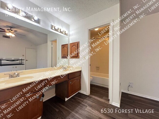 Building Photo - 6530 Forest Village