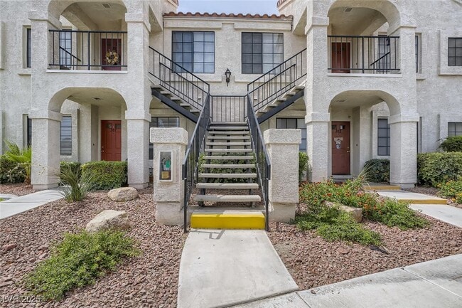 Primary Photo - 4706 Nara Vista Way