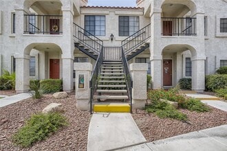 Building Photo - 4706 Nara Vista Way