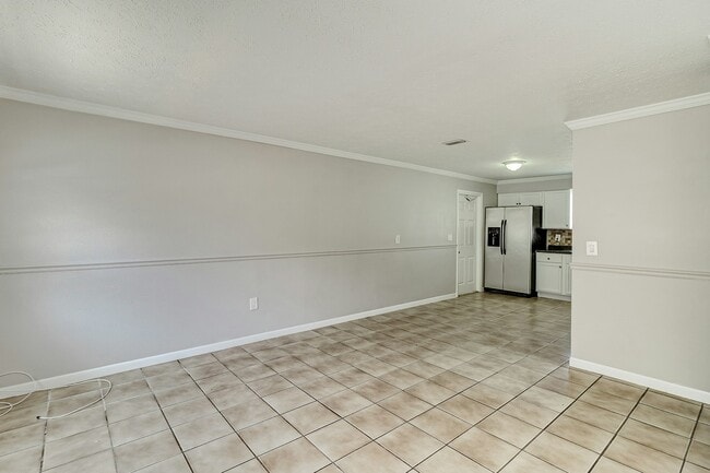Building Photo - 8727 N 50th St