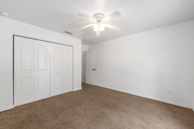 Building Photo - 7860 SW 204th Ave
