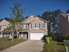 Building Photo - Super Four bedroom home in Northeast Columbia!
