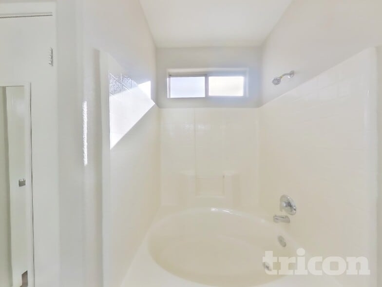 Building Photo - 6712 Black Oil Dr