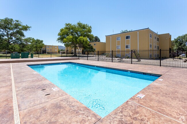 Pool - Tesota Four Hills South