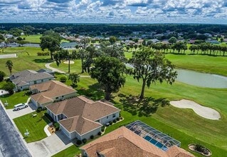 Building Photo - 2515 NW 53rd Ave Rd