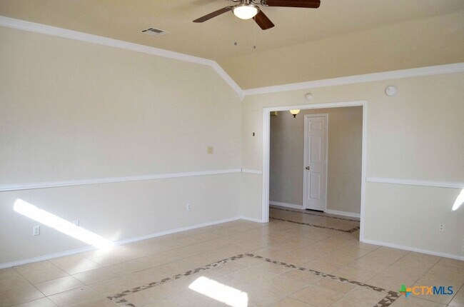 Building Photo - 4411 Kit Carson Trail