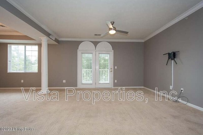 Building Photo - 2704 Bradford Commons Dr