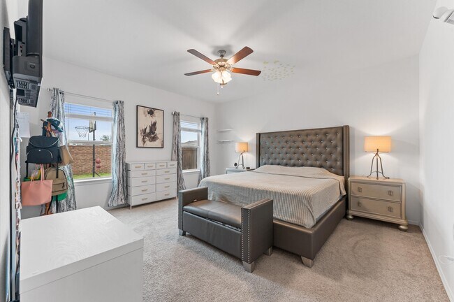 Building Photo - 23026 Undertaken Path