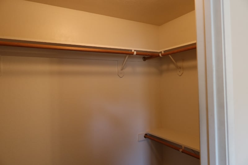 Building Photo - 10100 Grand View Summit Dr