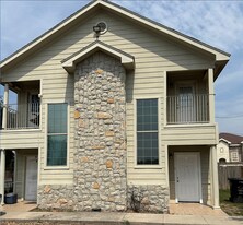 Building Photo - 1020 Jesse St