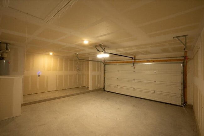 Building Photo - 105 Carmello