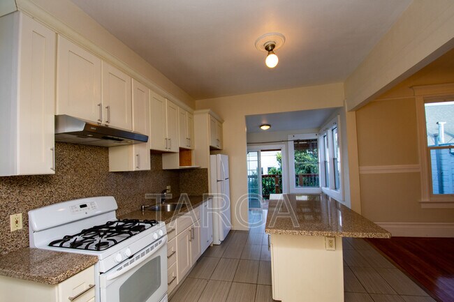 Building Photo - 1187 Sanchez Street