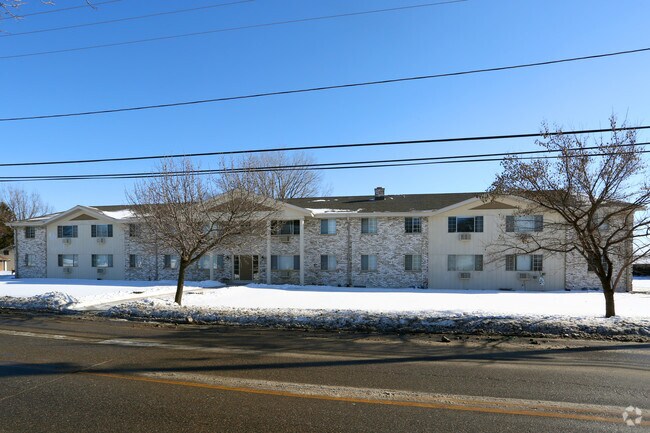 Building Photo - High Street Apartments