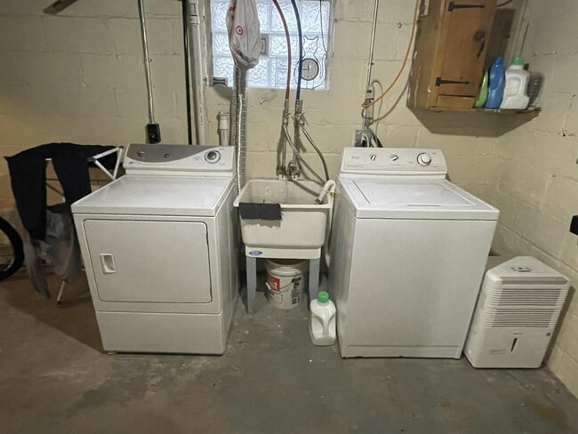 Building Photo - 3763 N 2nd St