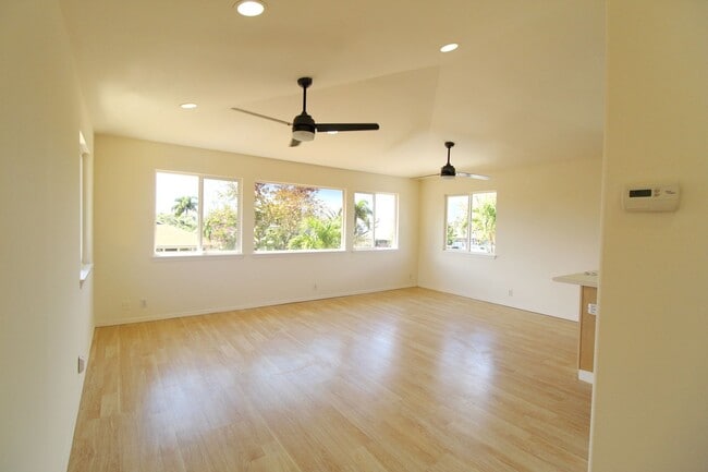 Building Photo - Island Living in Peaceful Piilani Village ...