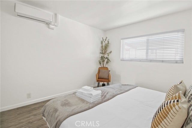 Building Photo - 837 S Sierra Vista Ave