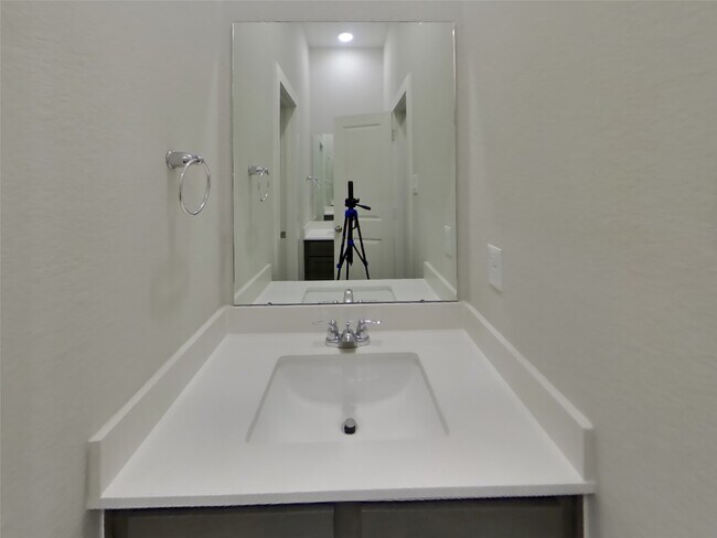 Building Photo - 2330 Cohorn Trl