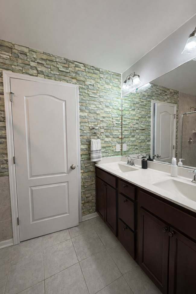 Building Photo - 1761 Clayfire Dr.