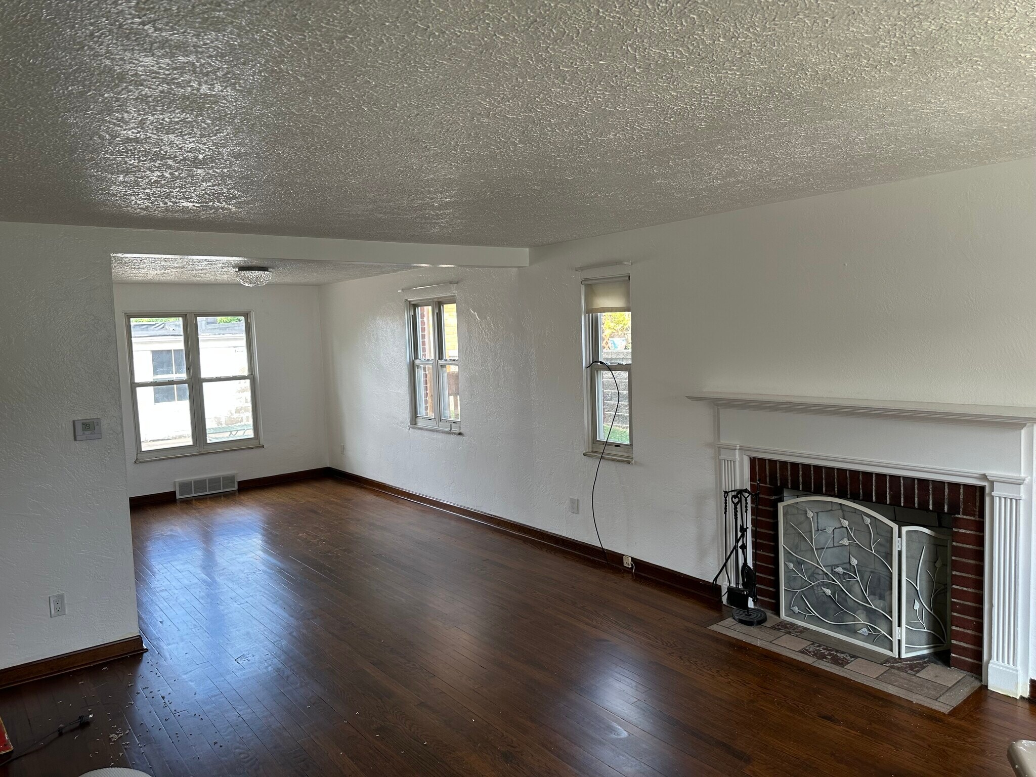 Building Photo - 364 Broadmoor Ave