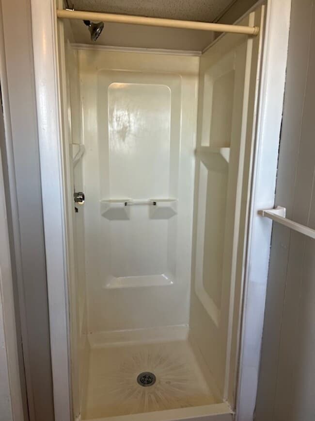 Building Photo - 171 Garden St