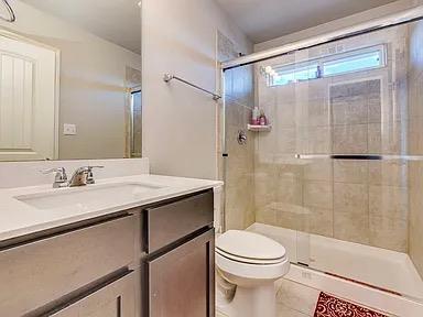 Building Photo - 207 Wainscot Oak Wy