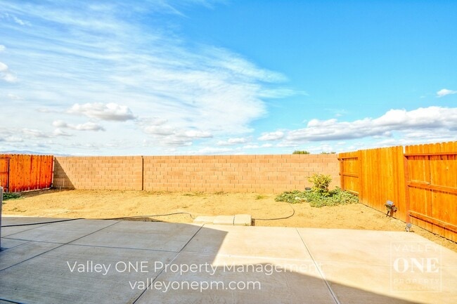 Building Photo - COMING SOON! 4 bedroom, 2 bath, pet-friendly NEWER HOME with Solar