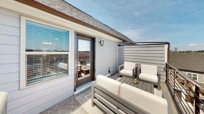 Building Photo - 18016 Nolita Ln