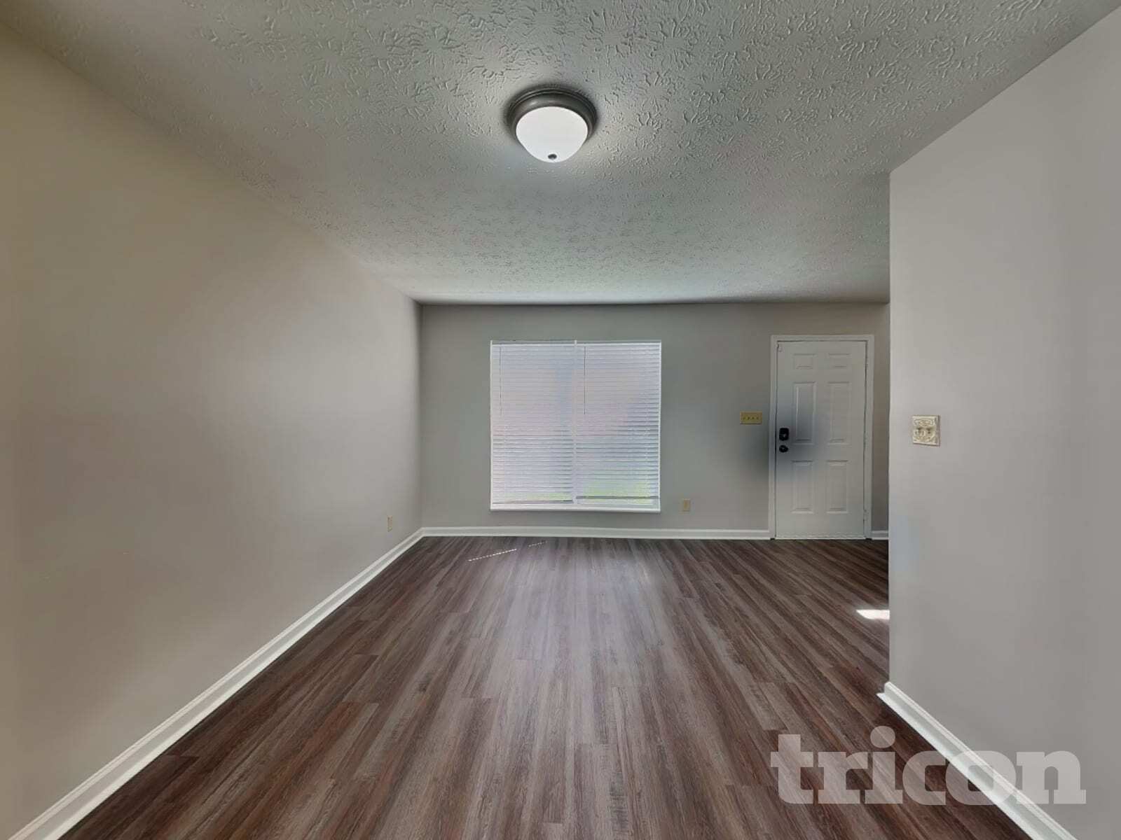 Building Photo - 5328 Waterton Lakes Dr