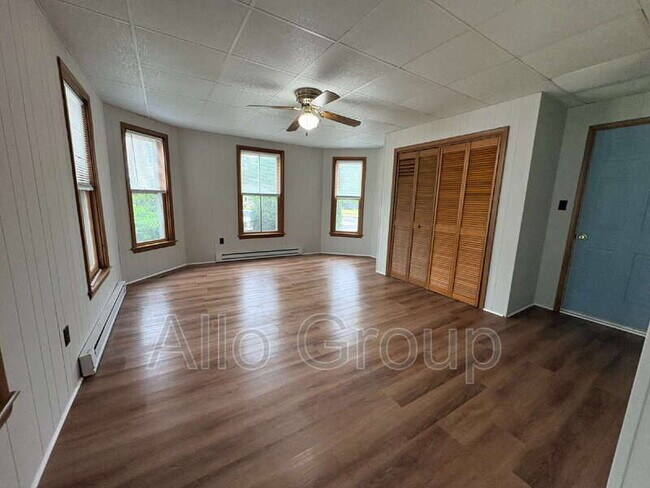 Building Photo - 608 West St