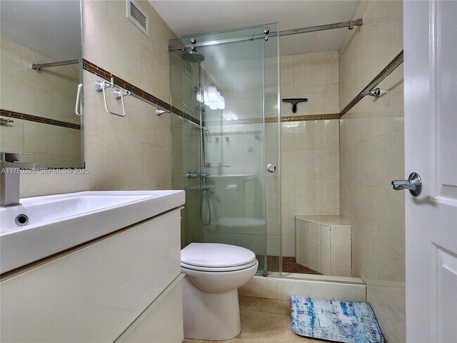 Building Photo - 3725 S Ocean Dr