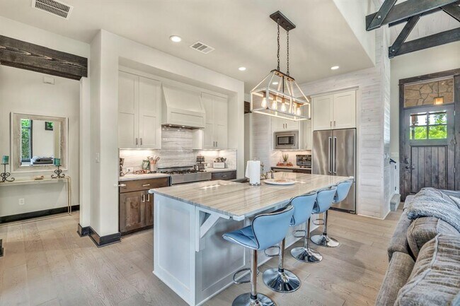 Building Photo - 19404 Bold Venture Dr