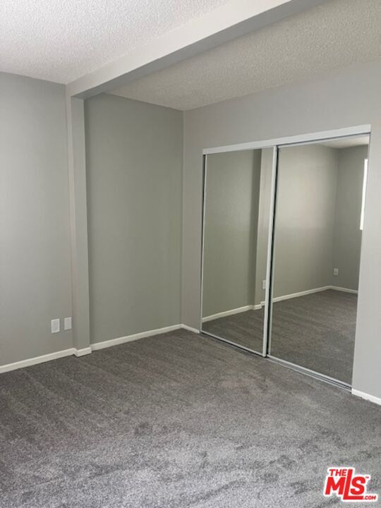 Building Photo - 10540 Balboa Blvd