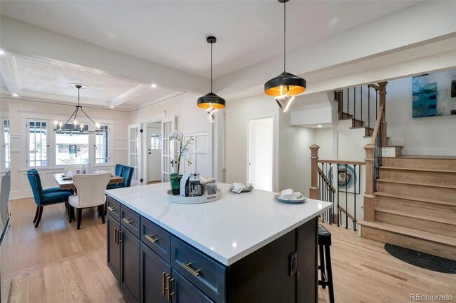 Building Photo - 1/2 off first month & Flexible deposit