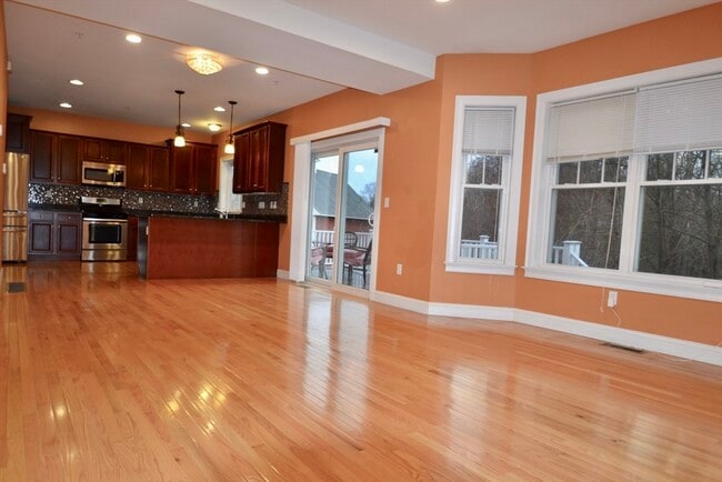 Building Photo - 8 Cheyenne Valley