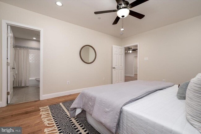 Building Photo - 1400 Lower View Ct