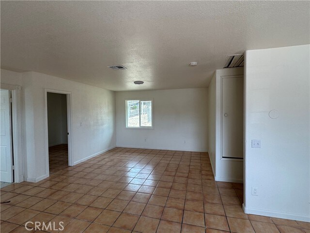 Building Photo - 6475 Stover Ave