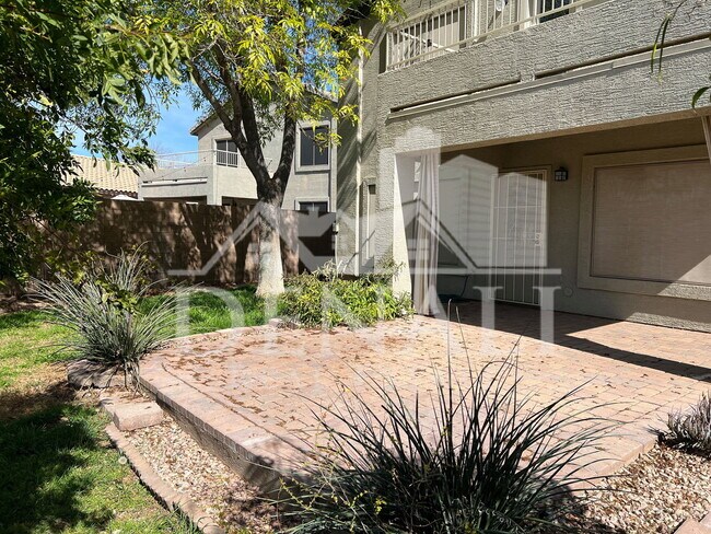 Building Photo - 2520 N 109th Ave