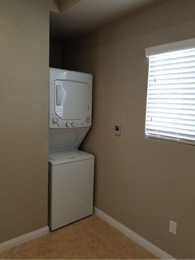 Building Photo - 2345 248th St