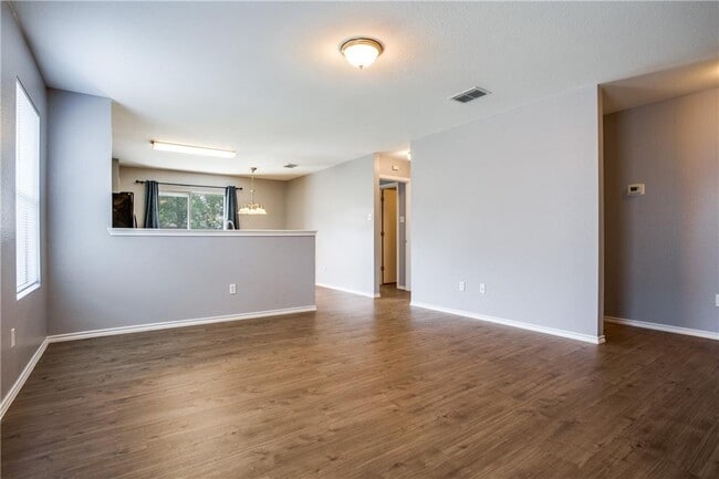 Building Photo - 3013 Caleb Dr