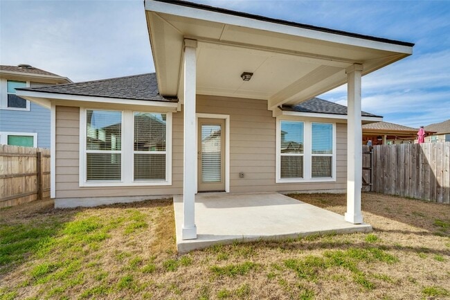Building Photo - 17119 Alturas Ave
