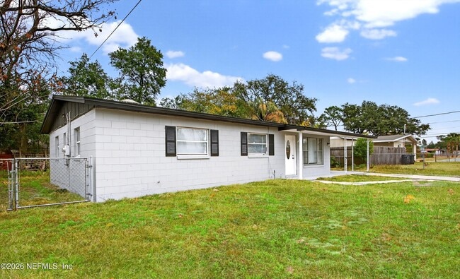 Building Photo - 7815 Jaguar Dr