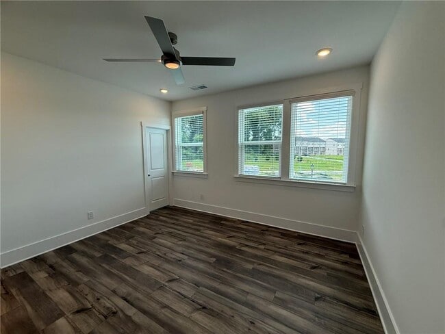 Building Photo - 1716 Gunnin Trce NW