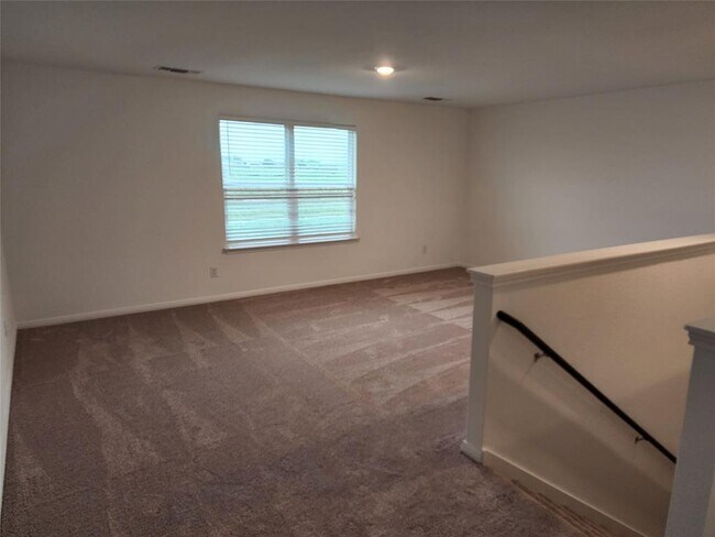 Building Photo - 18412 Speculator Ln