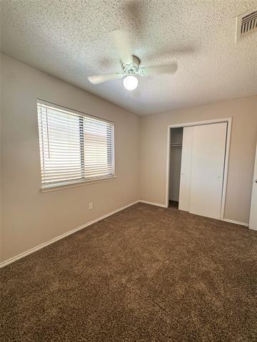 Building Photo - 10320 Wood Heights Dr