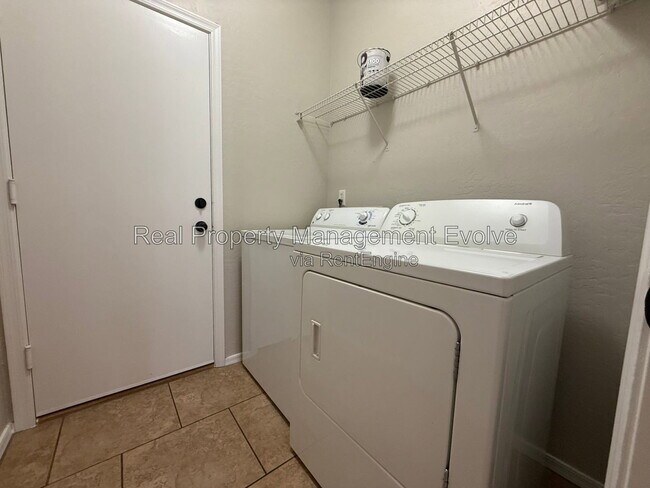 Building Photo - 15361 W Port Au Prince Ln