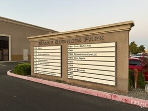 Building Photo - 17814 Murphy Pkwy
