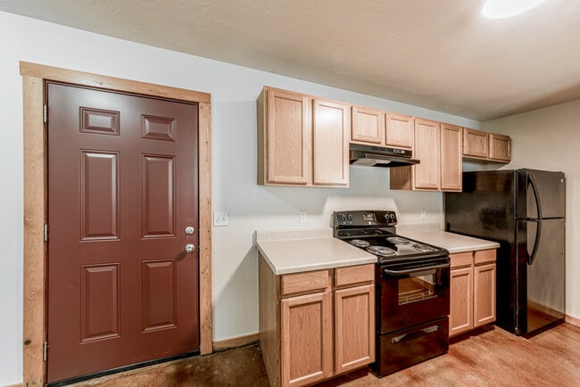 Building Photo - 2405 W 58th St