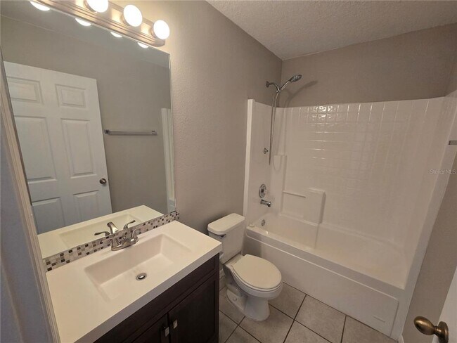 Building Photo - 1129 Winding Water Way
